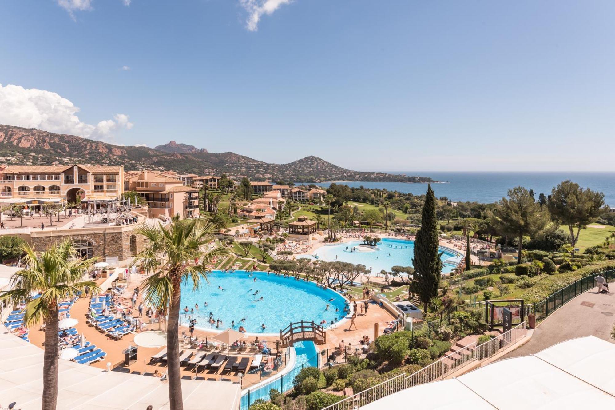 Hotel De L'Esterel Pierre & Vacances Saint-Raphaël Kültér fotó