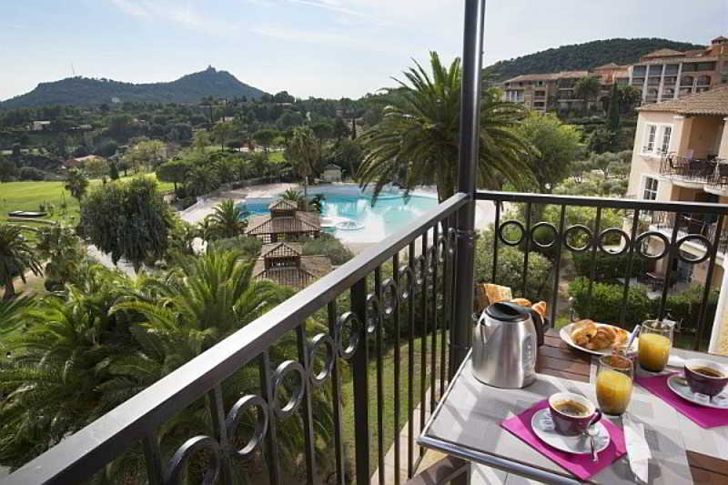 Hotel De L'Esterel Pierre & Vacances Saint-Raphaël Kültér fotó